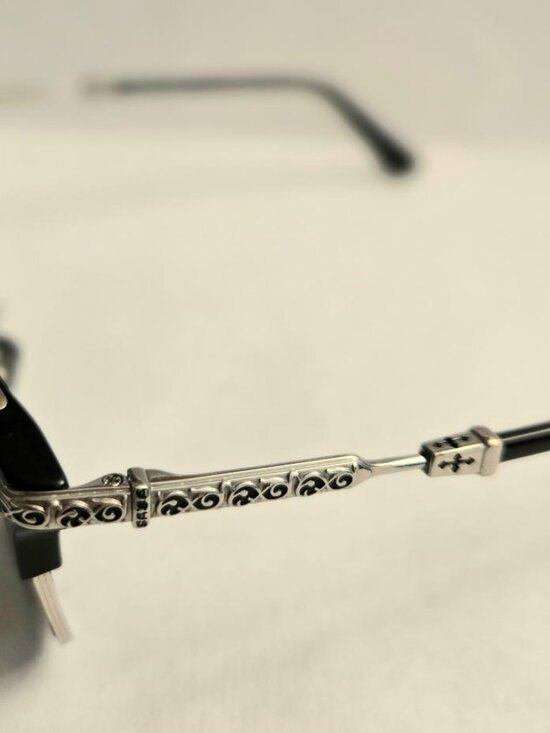Chrome Hearts \